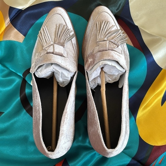 Brand New Rebecca Minkoff Edie Velvet Tassel Loafers Stacked Heel Slip On Shoes - Picture 10 of 16